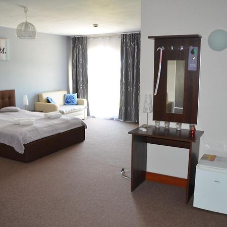 Hotel Tenis Chrząstowice Dış mekan fotoğraf