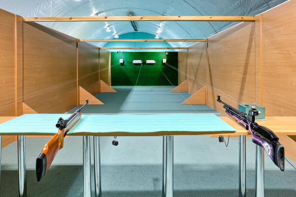 Hotel Tenis Chrząstowice Dış mekan fotoğraf