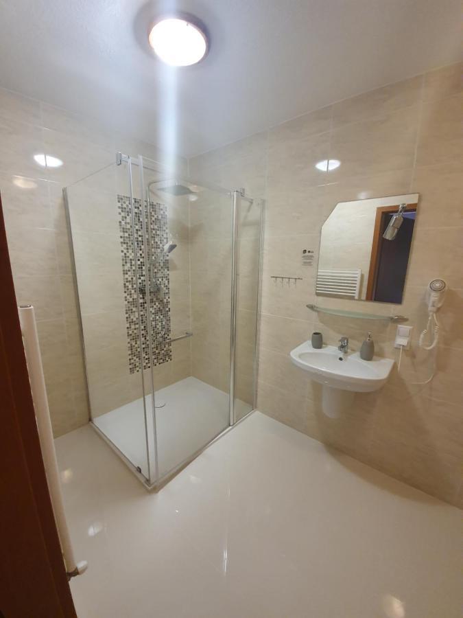 Hotel Tenis Chrząstowice Dış mekan fotoğraf